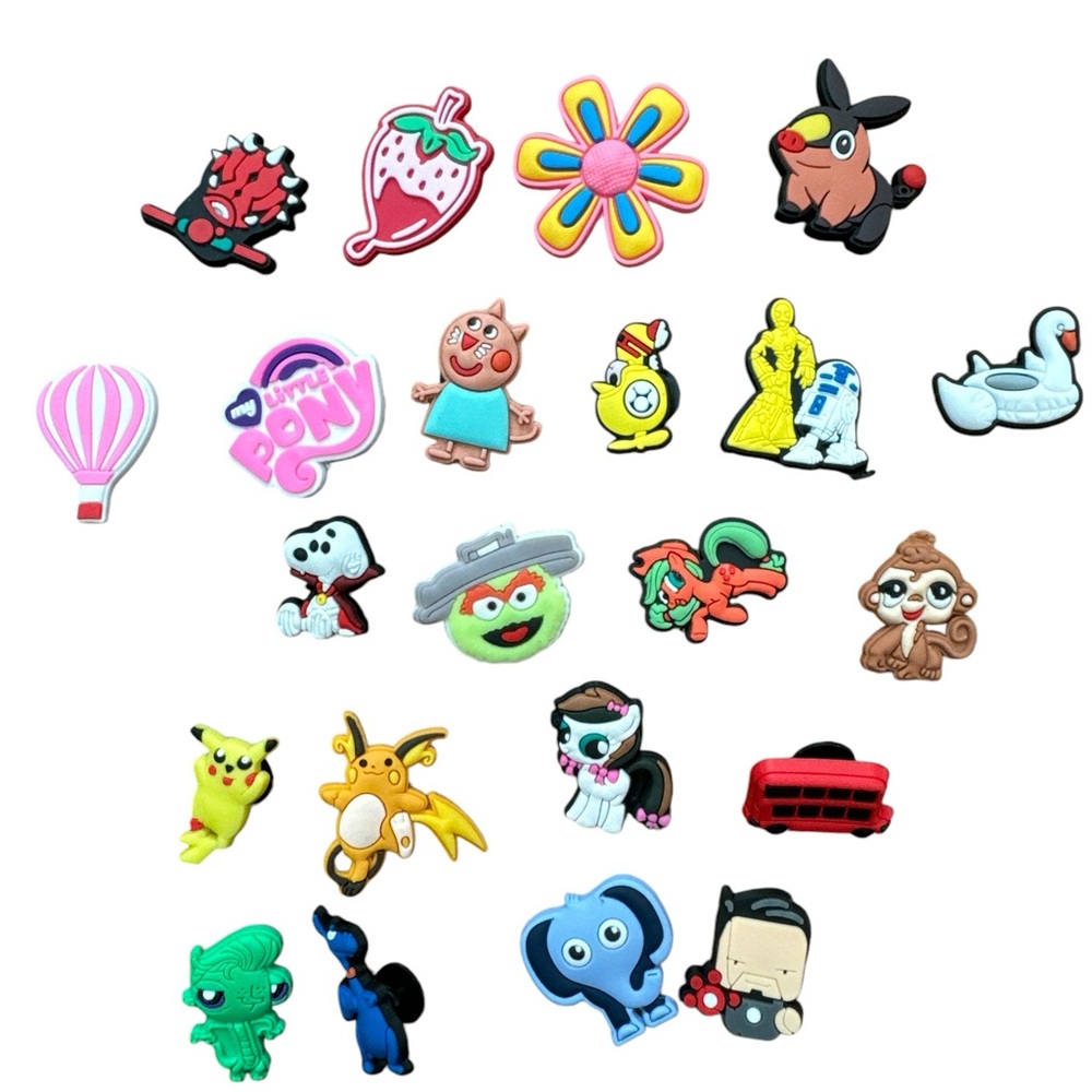 Miscellaneous Lot Of 22 Croc/Shoe Charms Pokemon/Star Wars/My Little Pony Etc